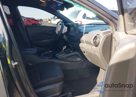 2022 Hyundai Kona N Line z USA, uszkodzony, nr VIN KM8K3CA33NU925698